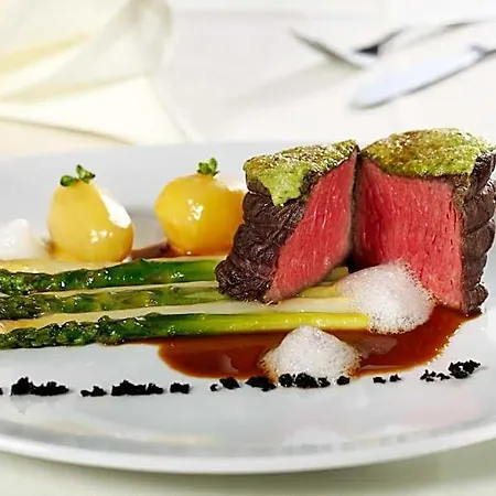 מלון Restaurant Alatsee 3*